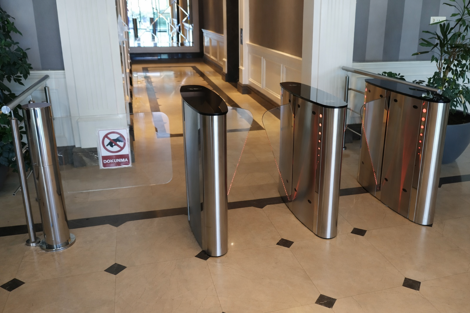 Fast Pass Turnstile and Cylinder VIP Turnstile Project at Bulur Plaza